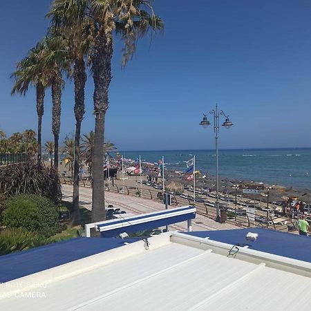 Apartamento Primera Linea Apartment Benalmadena Bagian luar foto