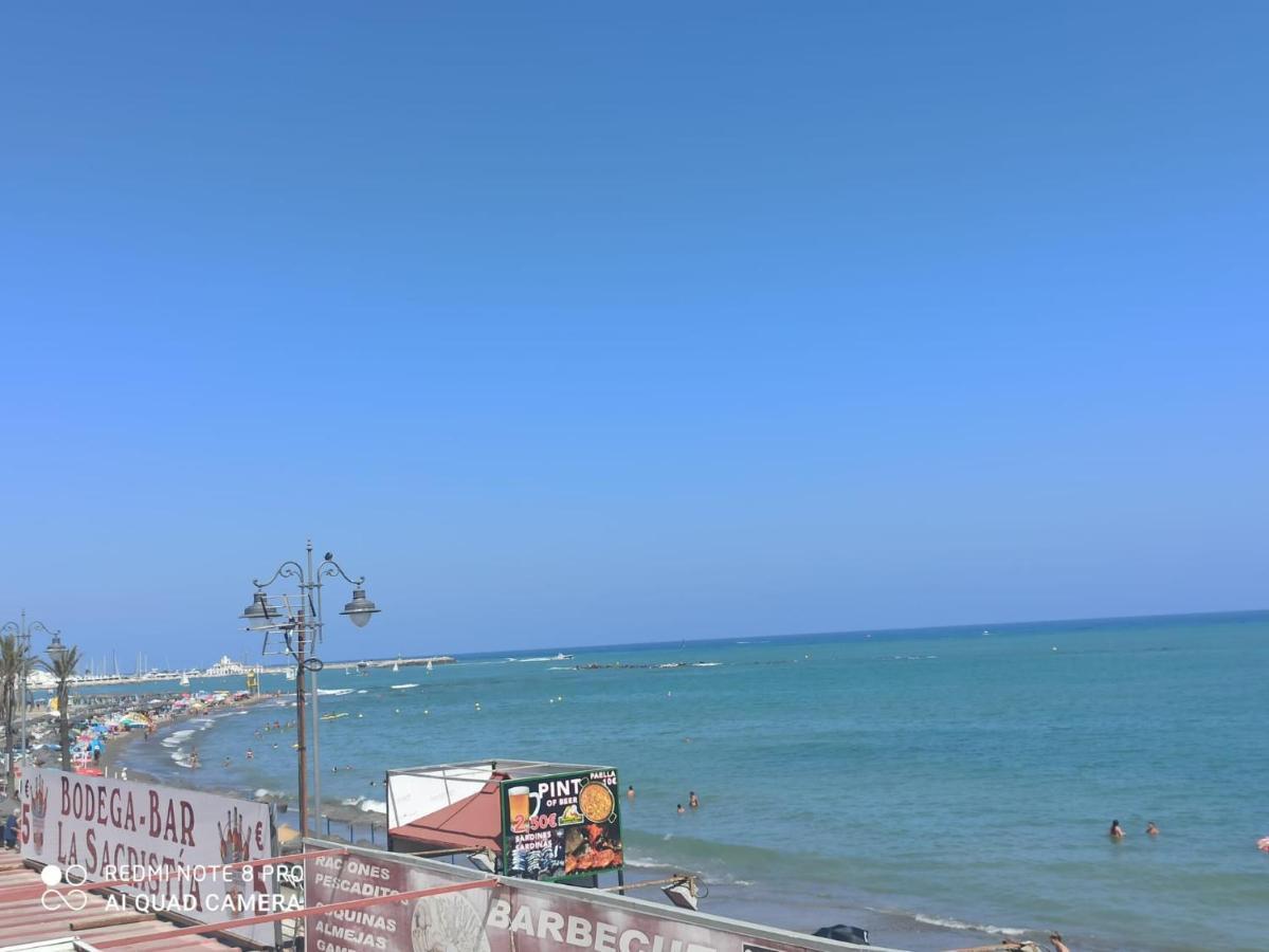 Apartamento Primera Linea Apartment Benalmadena Bagian luar foto