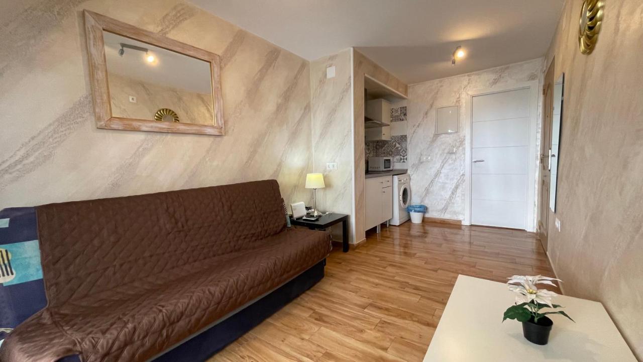 Apartamento Primera Linea Apartment Benalmadena Bagian luar foto